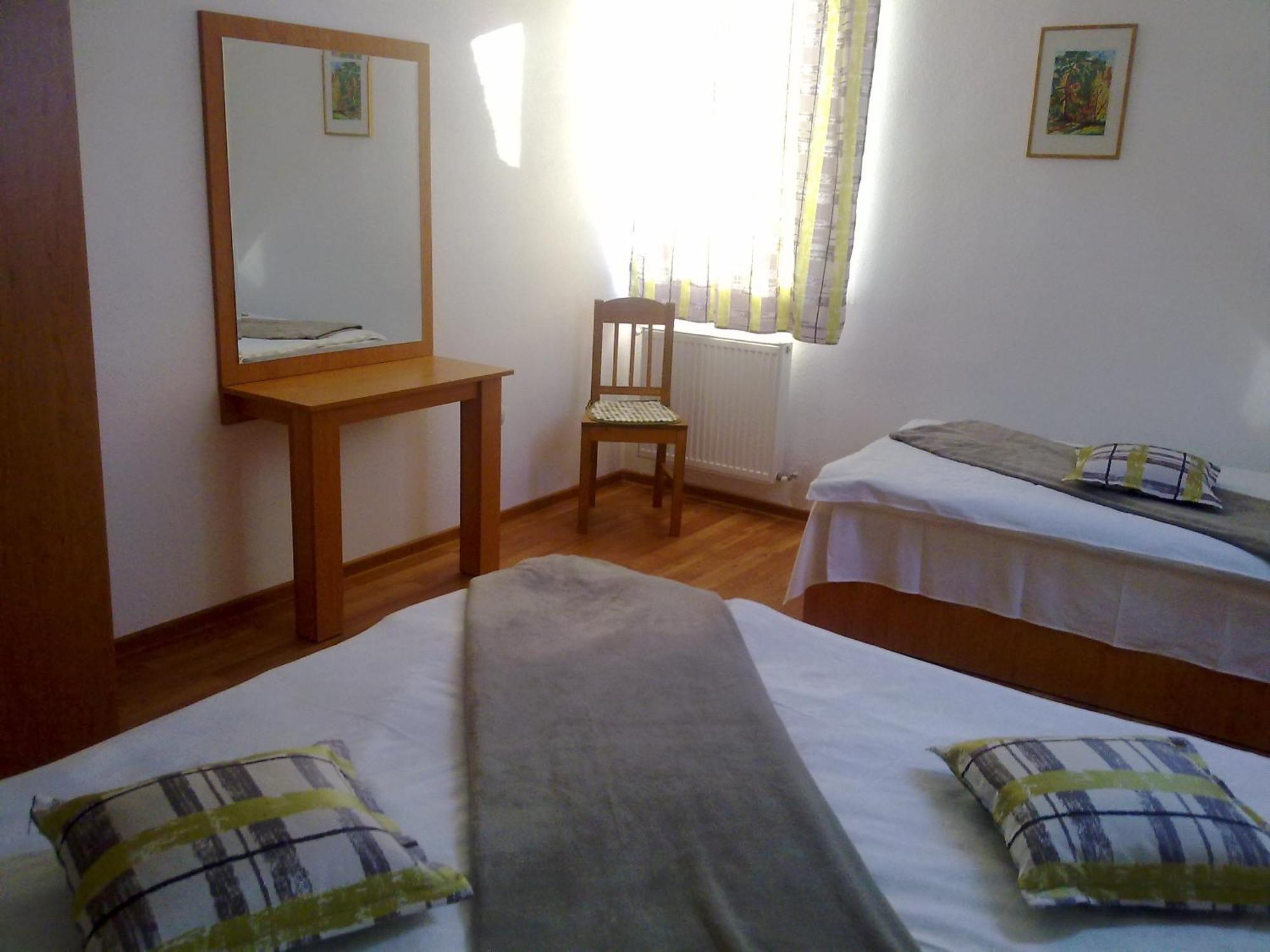 Casa Dancs Hotel Covasna Cameră foto
